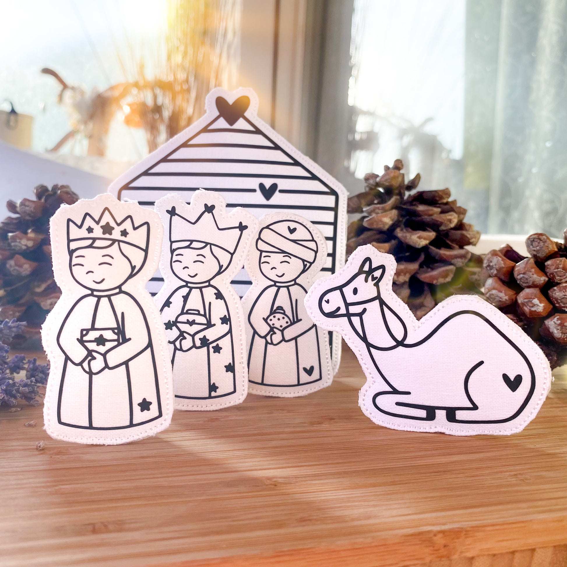 Weihnachtskrippe | Stall, drei Könige & Kamel