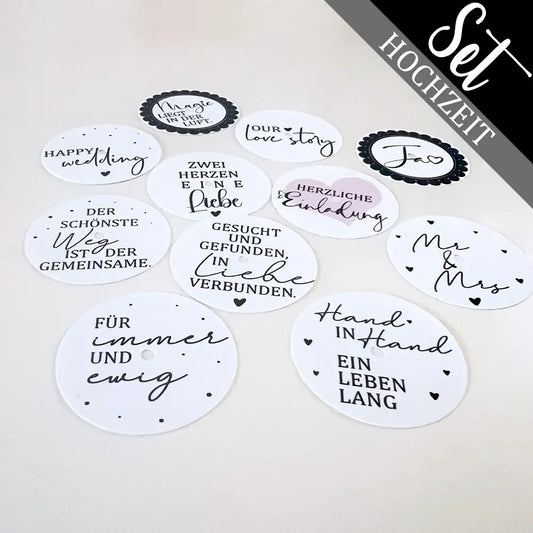 Ein Set mit 12 Teelichtbotschaften zum Basteln von Zauberkerzen rund ums Thema: Hochzeit