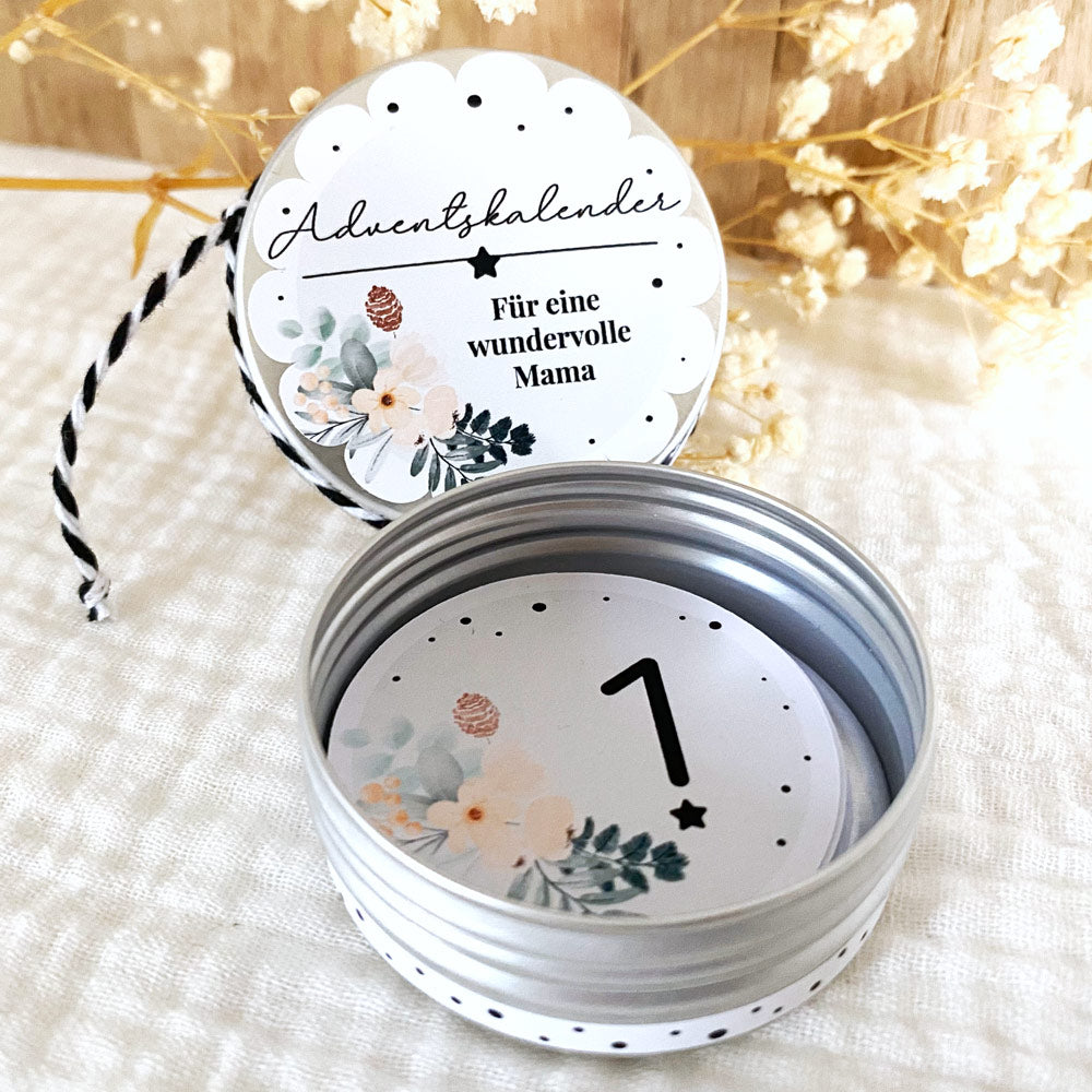 offene Dose eines Adventskalenders für eine wundervolle Mama